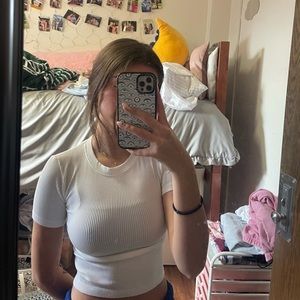stretchy white crop top, no stains, pink rose brand